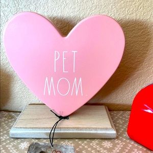 Rae Dunn Metal “Pet Mom” Sign